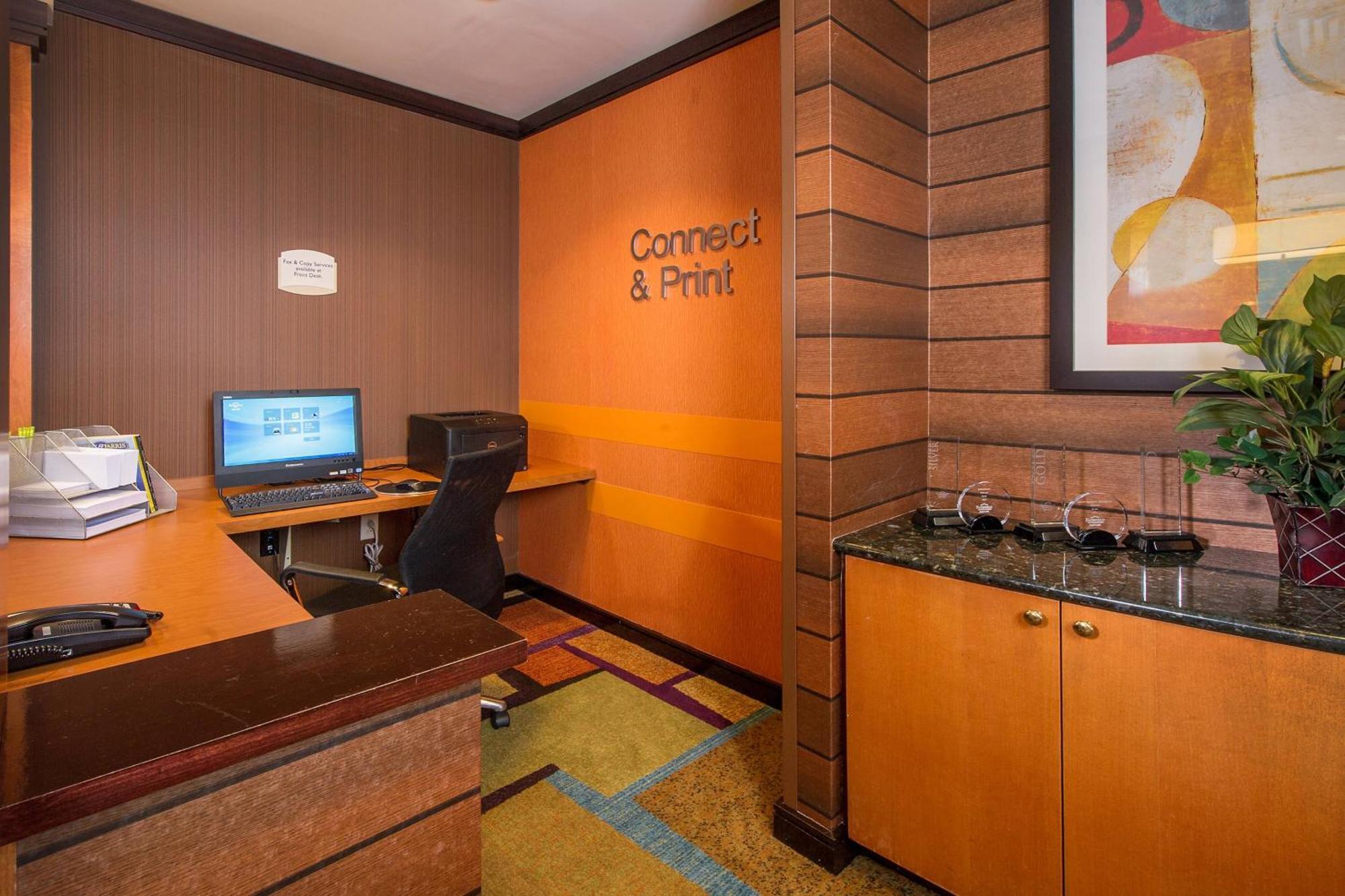 Fairfield Inn And Suites Вілсон Екстер'єр фото